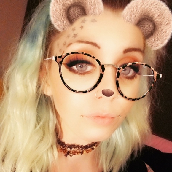 Meet your Posher, Spacey - Picture 1 of 1